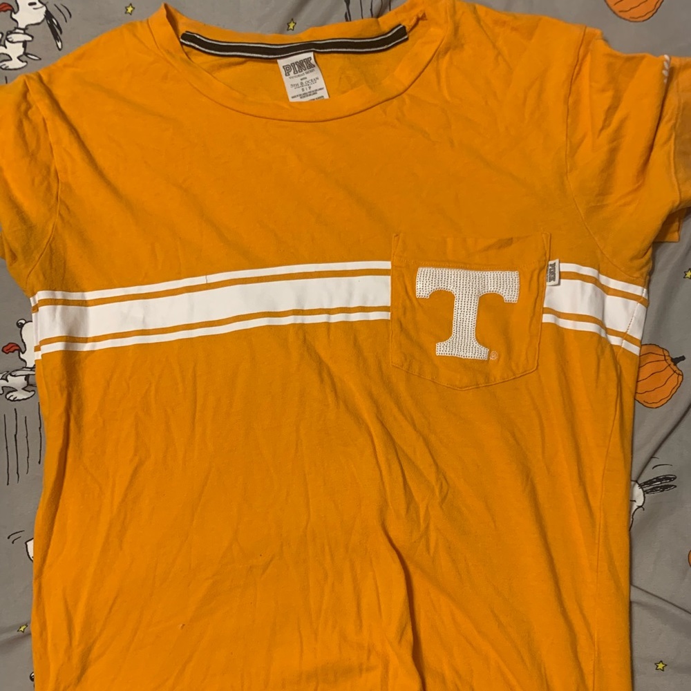 VS Pink UT shirt